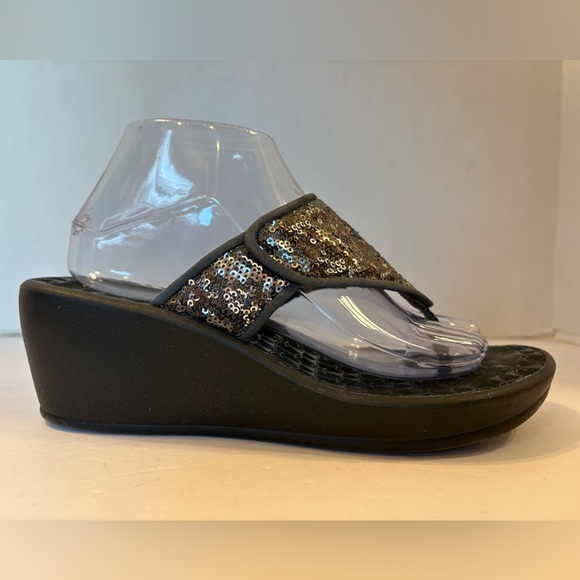 Clarks pewter silver gray wedge he’ll flip flop sandals size 9M - Picture 3 of 10